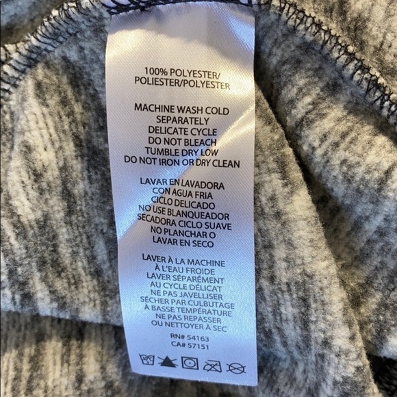 NWT Calvin Klein Performance Fleece Jacket M. - Picture 4 of 4